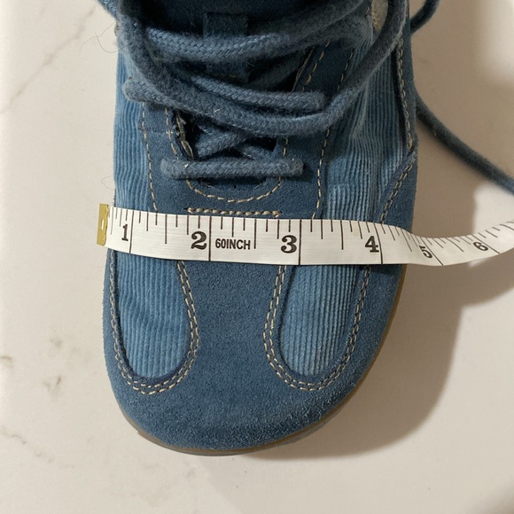 Blue Corduroy and Suede, Retro Style Air Walks Sneakers - Picture 7 of 7